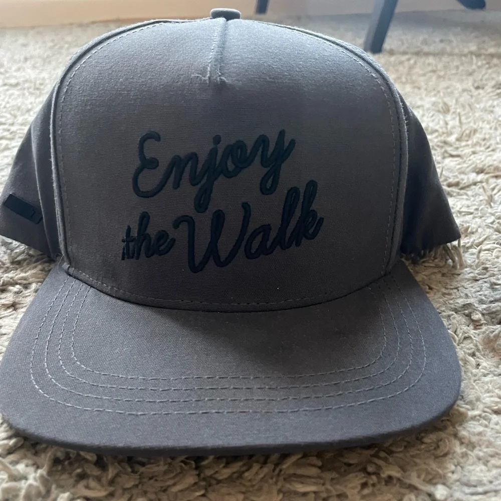 True Canvas Five Panel SnapBack / charcoal / enjoy the walk/ NWT - Picture 2 of 6
